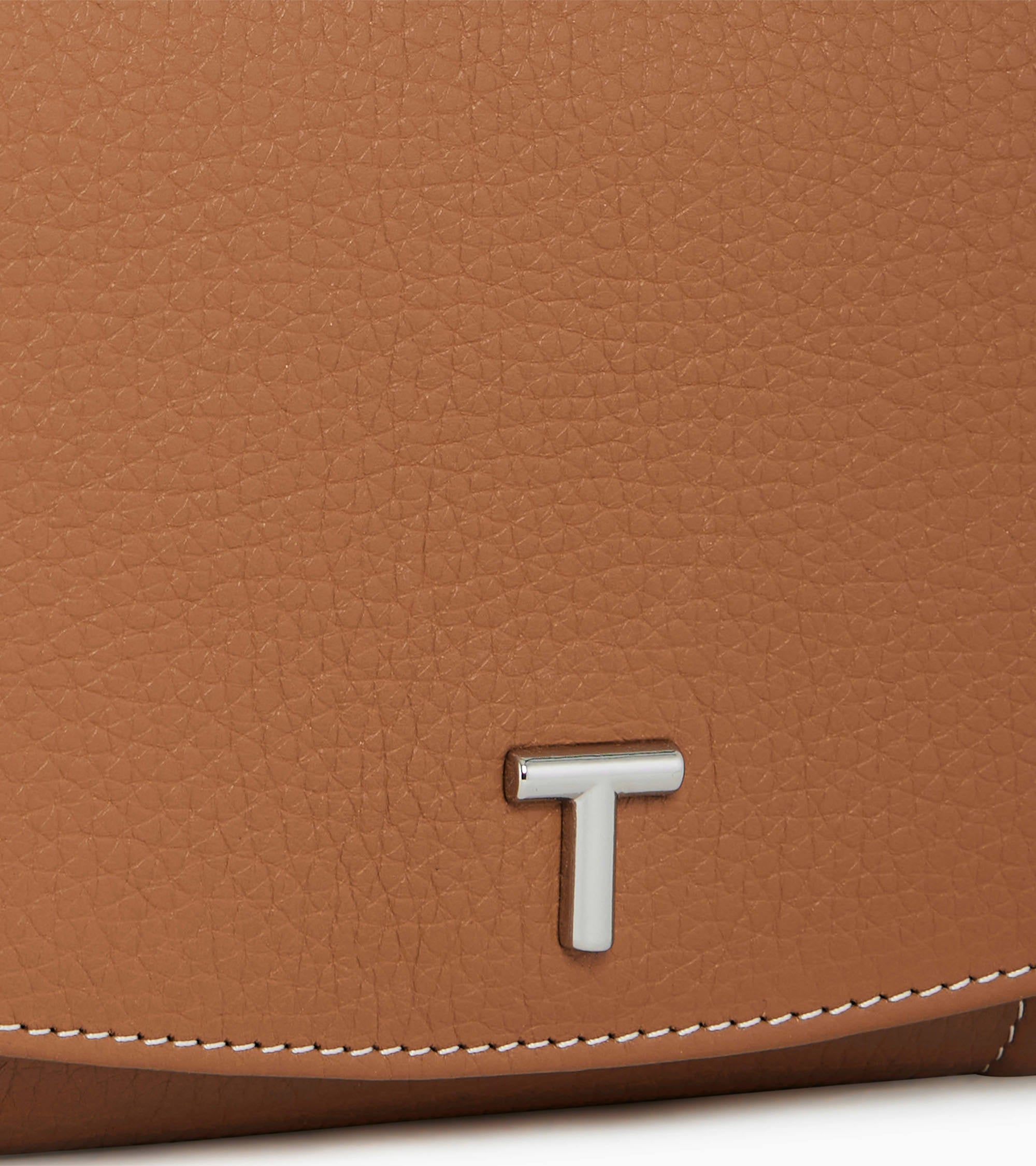 Grand portefeuille à rabat Romy en cuir grainé